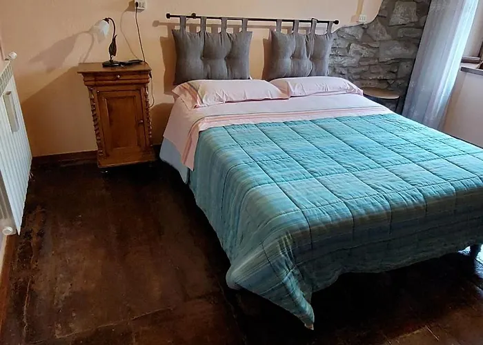 Semesterbostad Casa Tipica Montanara