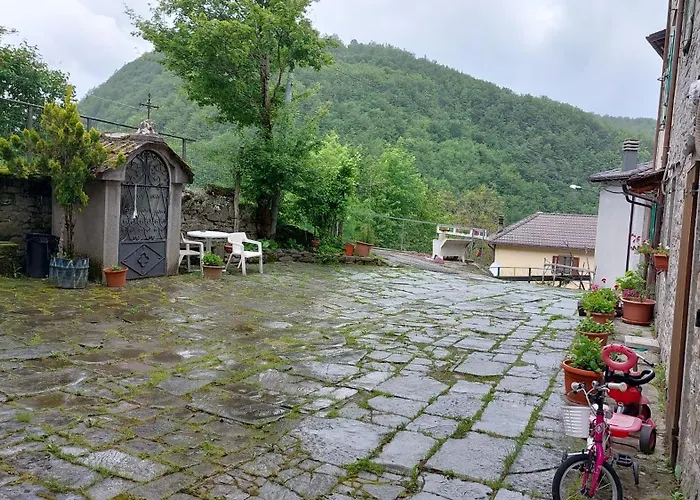 Semesterbostad Casa Tipica Montanara *