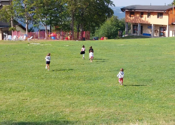 Casa Tipica Montanara Semesterbostad Pievepelago